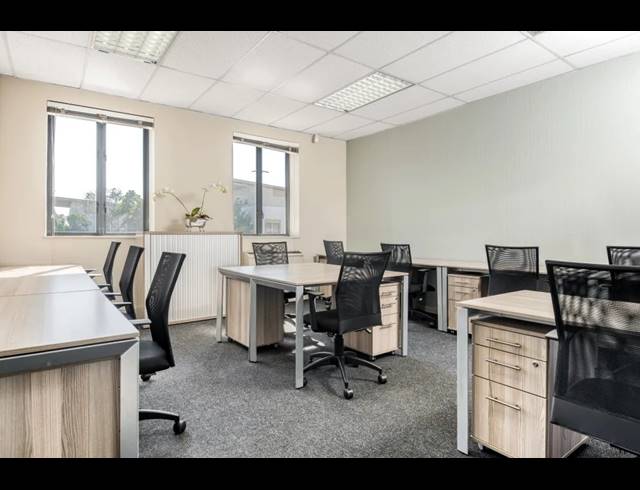 12M² OFFICE TO LET IN SUNNINGHILL